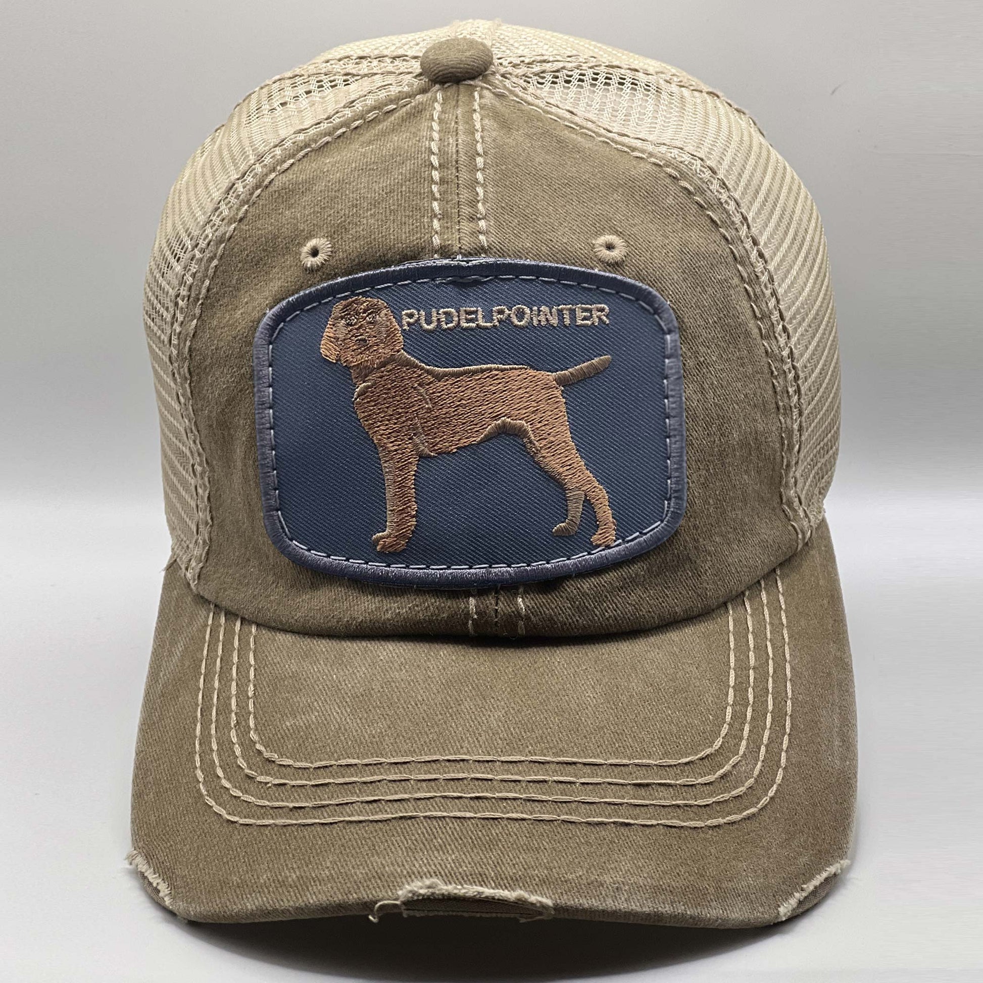 Pudelpointer Dog Mom Trucker Hat